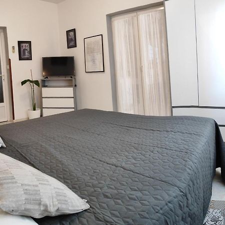Nice Apartment Montepozzo With Private Garden Rovinj Ngoại thất bức ảnh
